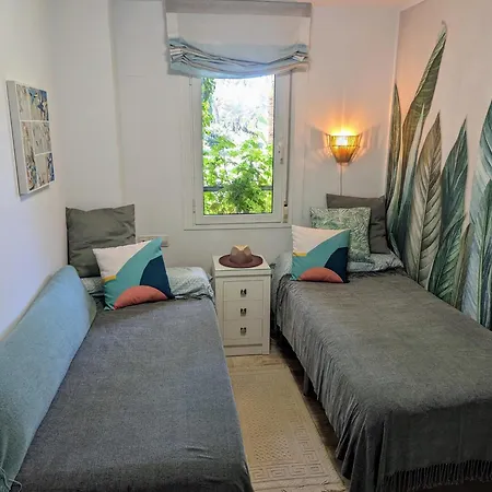 - Playa Alicate 2br Apartment