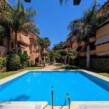 - Playa Alicate 2br * Marbella